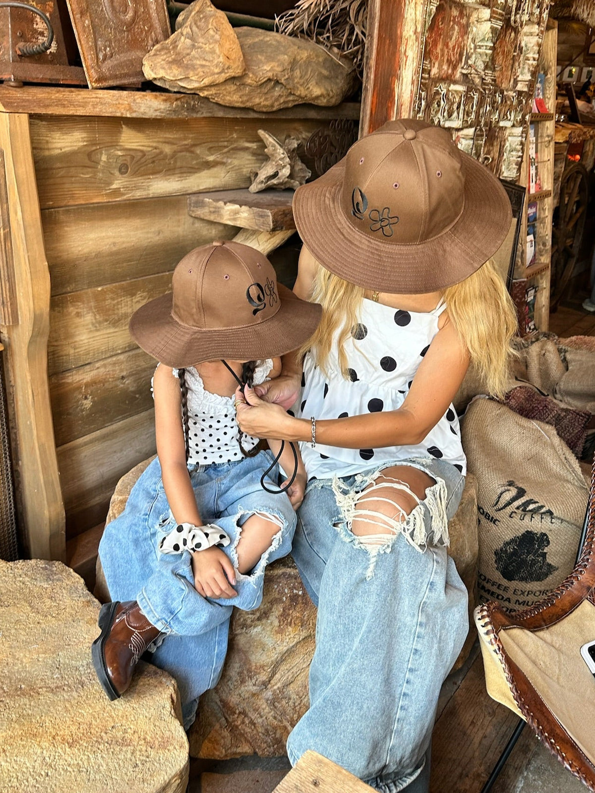 Heidi × QUEEZ  COLLABORATION HAT